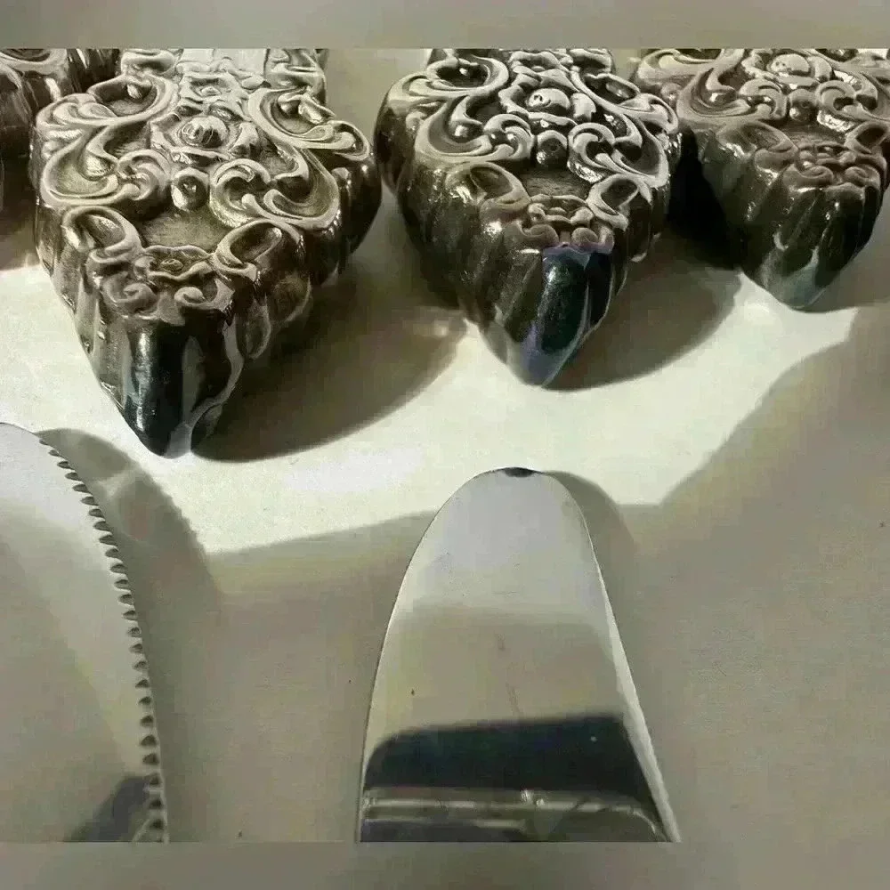 Unbranded Butter Knives - 9” - Lot of 18 - Picture 4 of 6